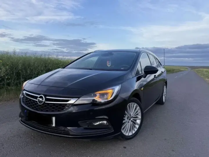 Opel Astra K 1.6 BiTurbo CDTI ECOTEC Start/Stop Innovation