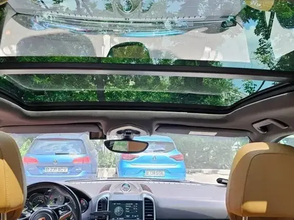 Porsche Cayenne S E-Hybrid Platinum Edition