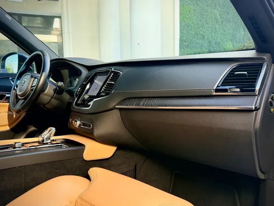 Volvo XC 90 II B5 D AWD Geartronic Inscription — imagine 6