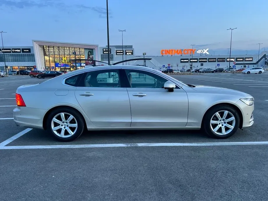 Volvo S90 D4 Geartronic Momentum Pro — imagine 4