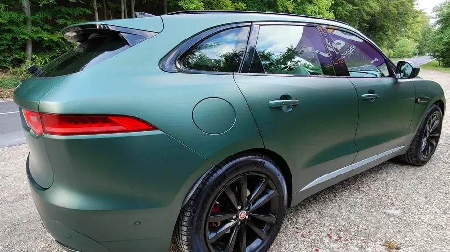 Jaguar F-Pace S AWD — imagine 3