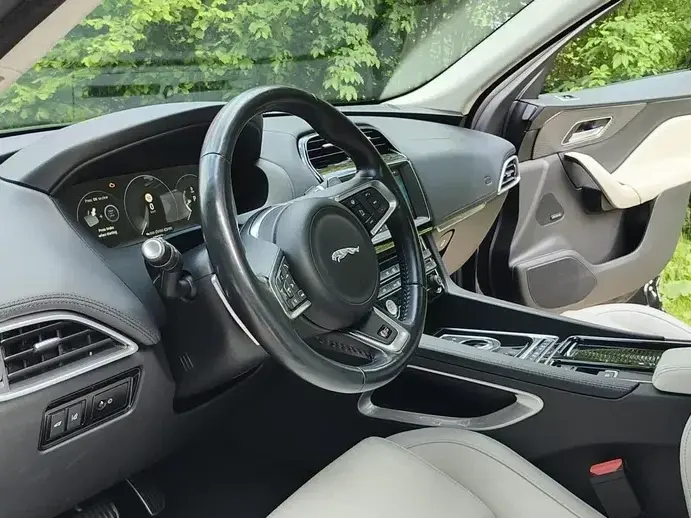 Jaguar F-Pace S AWD