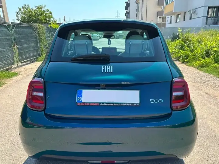 FIAT 500E La Prima