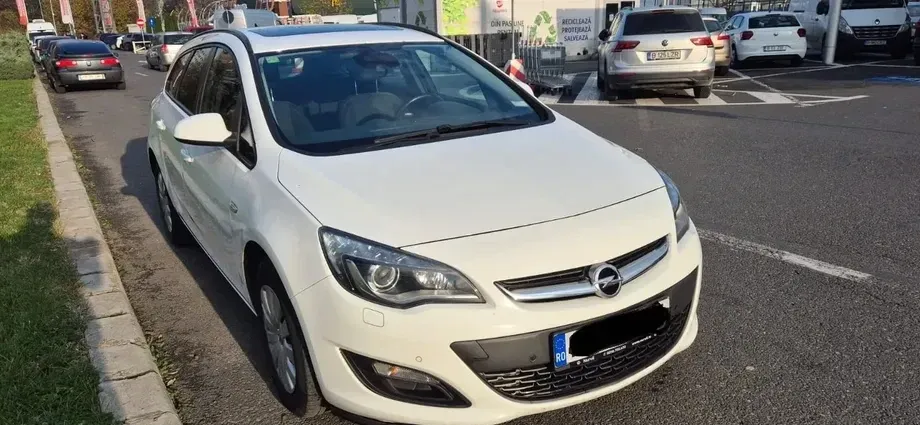 Opel Astra J — imagine 3