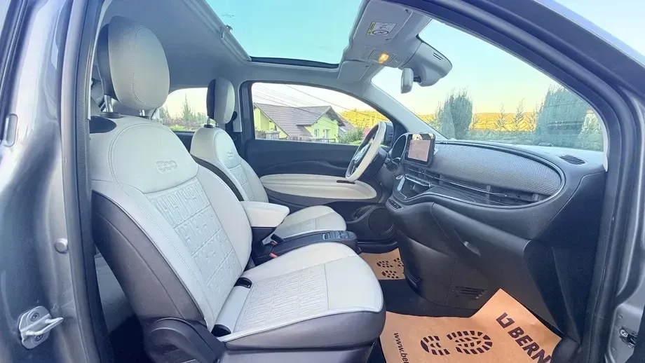 FIAT 500E La Prima — imagine 5
