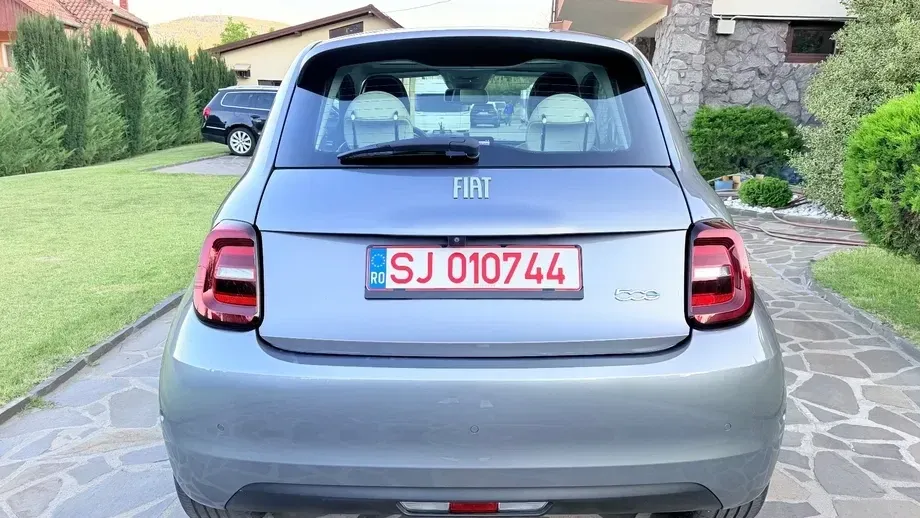 FIAT 500E La Prima — imagine 2