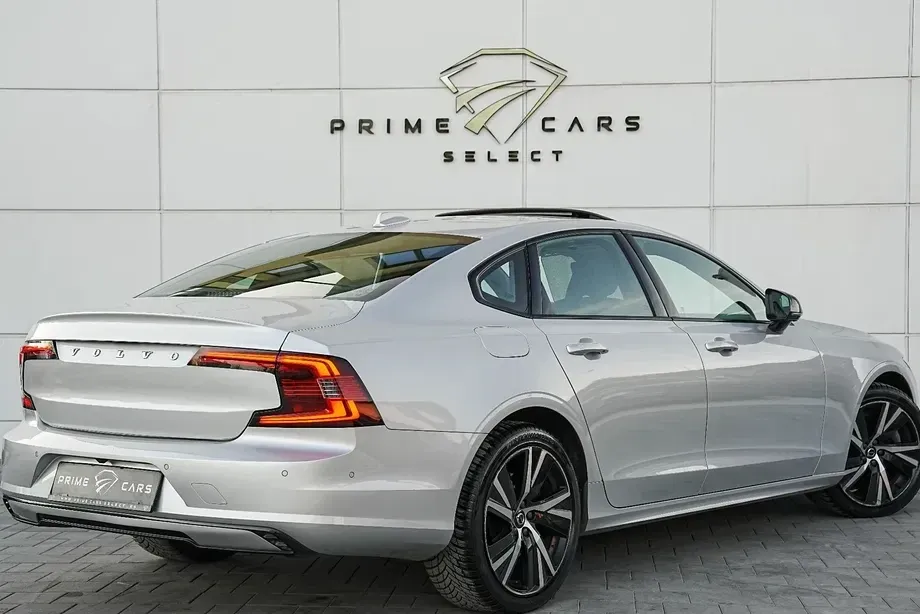 Volvo S90 T8 Twin Engine AWD Geartronic R Design — imagine 6