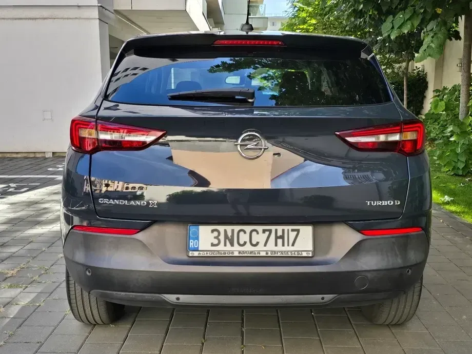 Opel Grandland X — imagine 4