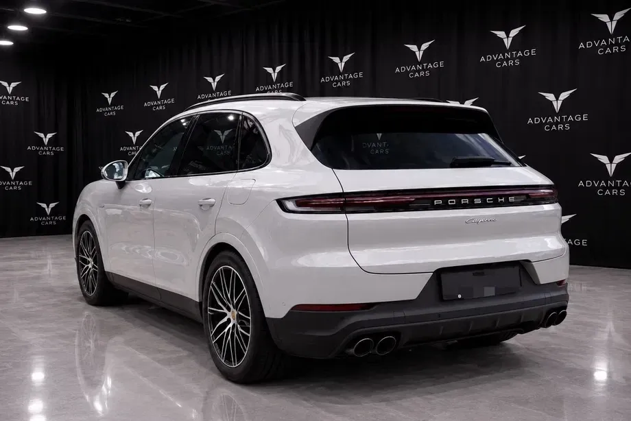 Porsche Cayenne E-Hybrid — imagine 2