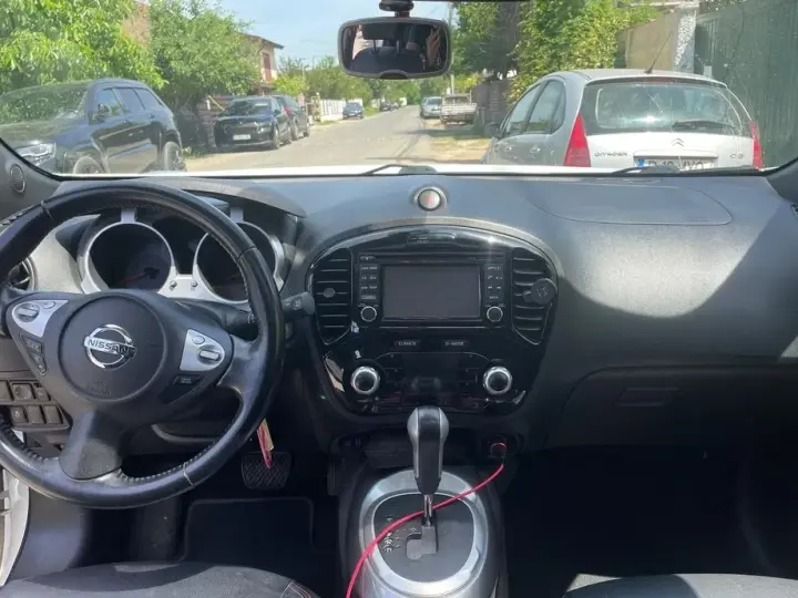 Nissan Juke 1.6L CVT n-tec