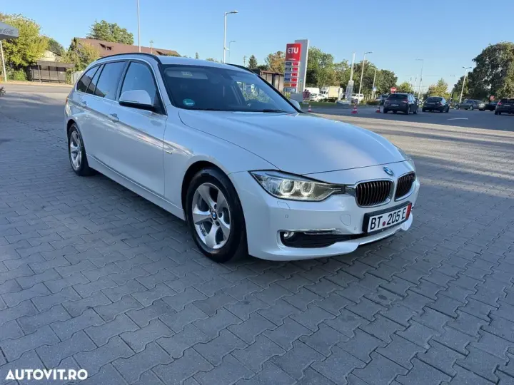 BMW Seria 3 F30/F31/F34 [2011 - 2019] 320d Efficient Dynamics Edition Blue Perf. Luxury Line