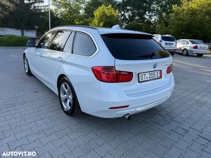 BMW Seria 3 F30/F31/F34 [2011 - 2019] 320d Efficient Dynamics Edition Blue Perf. Luxury Line