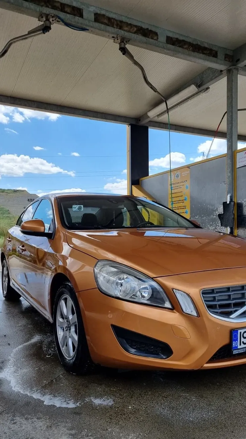Volvo S60 II D2 Start-Stop Basic — imagine 3