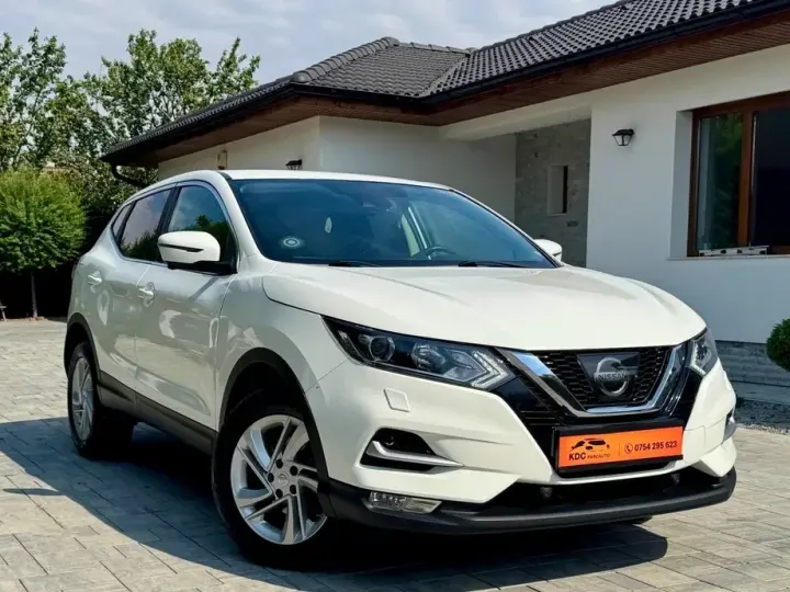 Nissan Qashqai II 1.6 DCI Start/Stop X-TRONIC N-Connecta