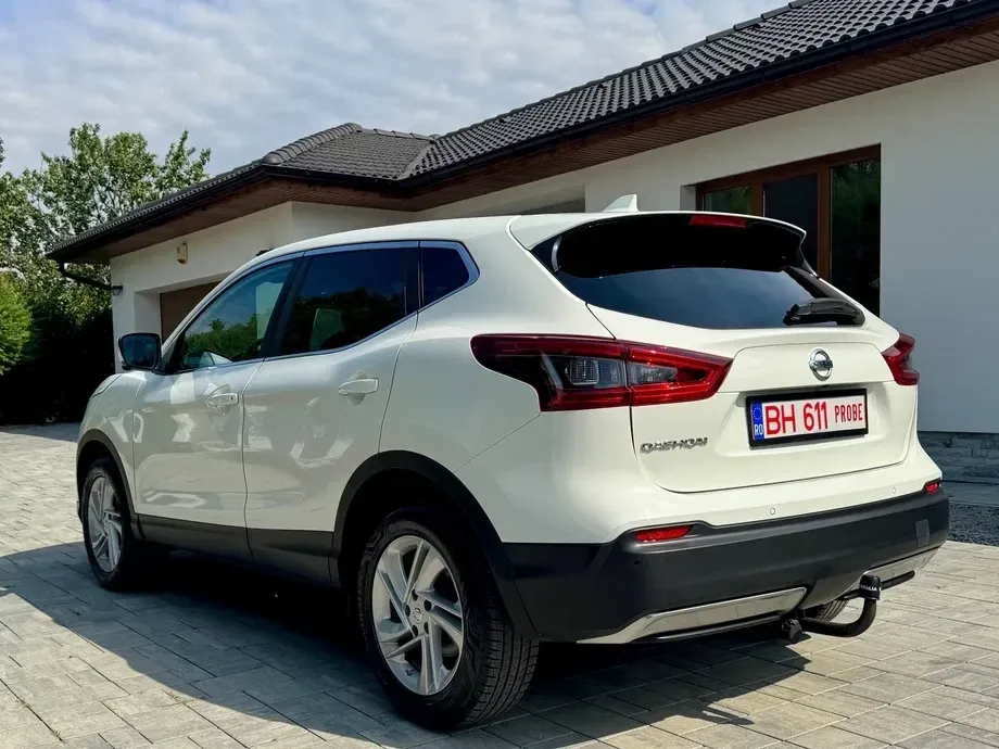 Nissan Qashqai II 1.6 DCI Start/Stop X-TRONIC N-Connecta — imagine 6