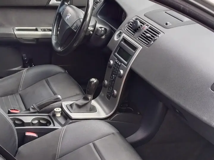 Volvo S40 II 2.0D