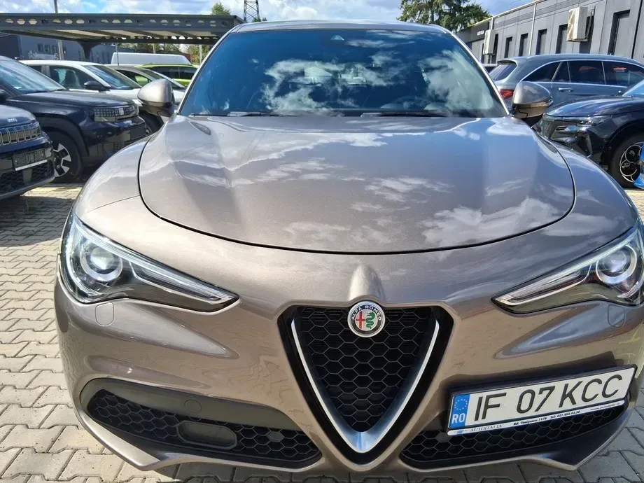 Alfa Romeo Stelvio 2.2 JTDM AWD AT8 Super — imagine 2