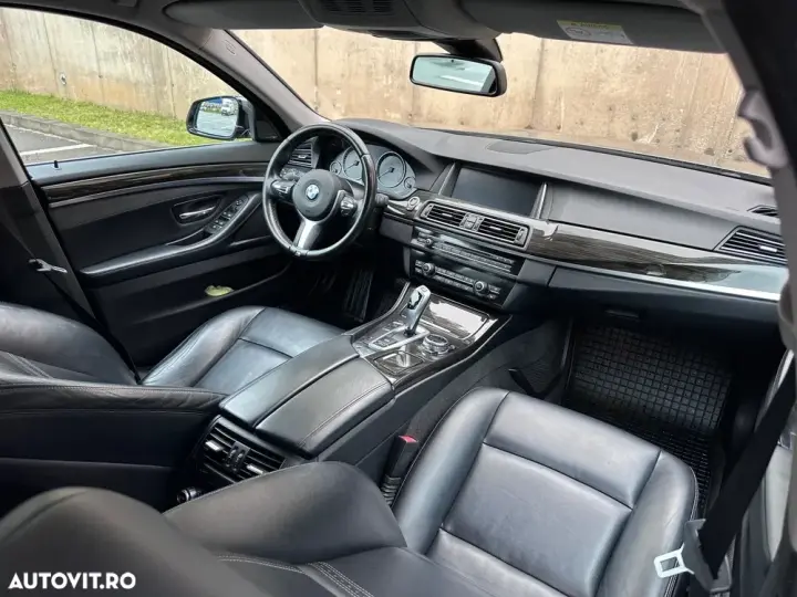 BMW Seria 5 F10/F11/F07 [2010 - 2017] 525d Aut. Luxury Line