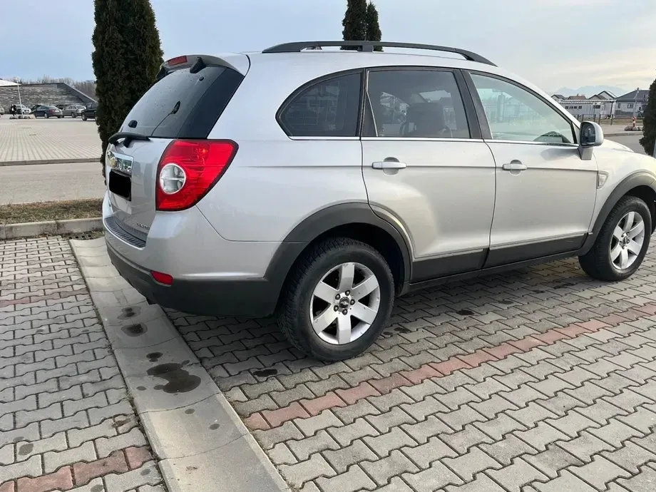 Chevrolet Captiva I 2.0 AWD 5 loc. LS — imagine 2