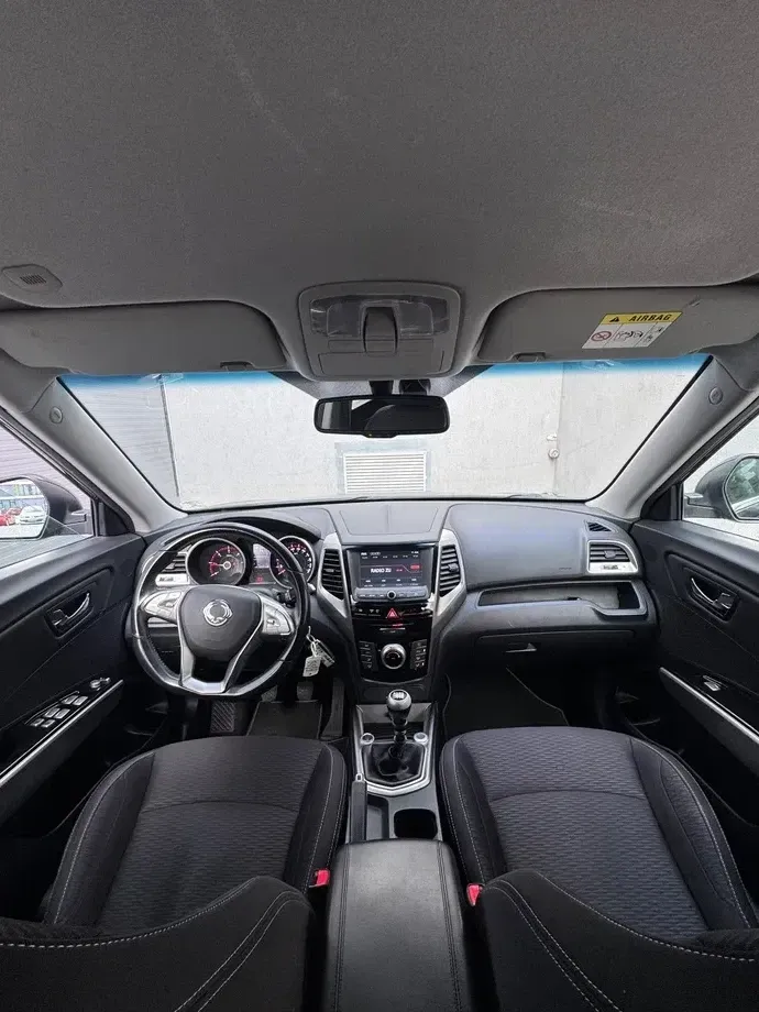 SsangYong Tivoli — imagine 2