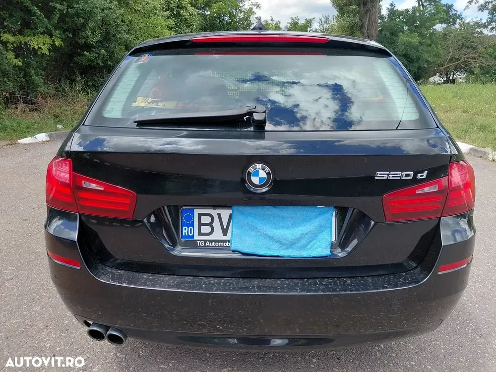 BMW Seria 5 F10/F11/F07 [2010 - 2017] — imagine 4