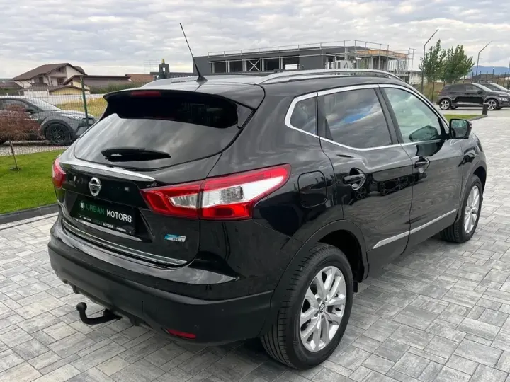 Nissan Qashqai 1.5 DCI TEKNA+