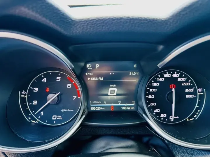 Alfa Romeo Stelvio 2.0 Turbo AWD AT8 Super