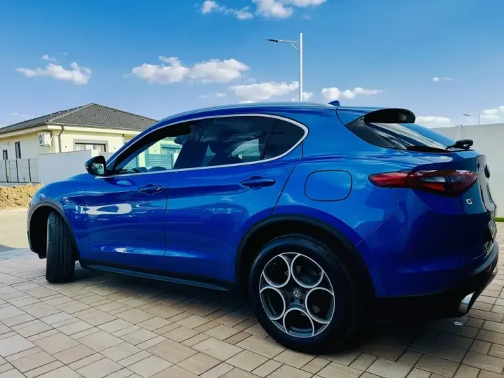 Alfa Romeo Stelvio 2.0 Turbo AWD AT8 Super
