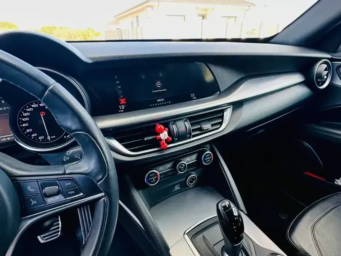 Alfa Romeo Stelvio 2.0 Turbo AWD AT8 Super