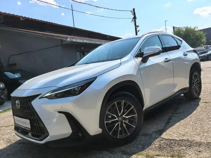 Lexus NX II 450h+ AWD CVT PHEV Luxury
