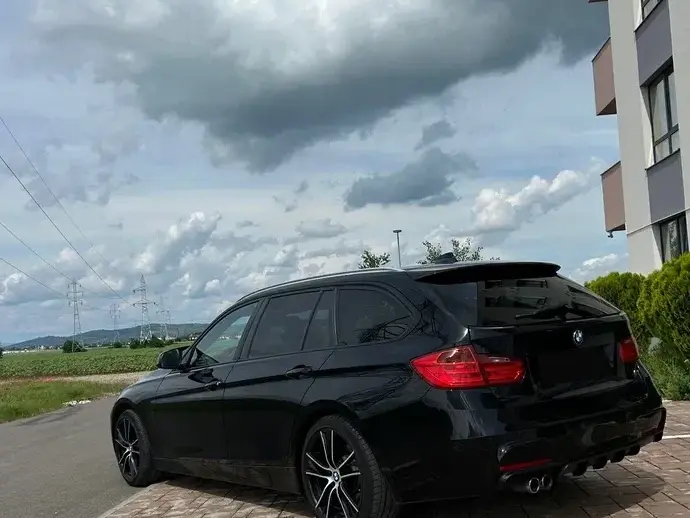 BMW Seria 3 F30/F31/F34 [2011 - 2019] 318d Aut. Sport Line