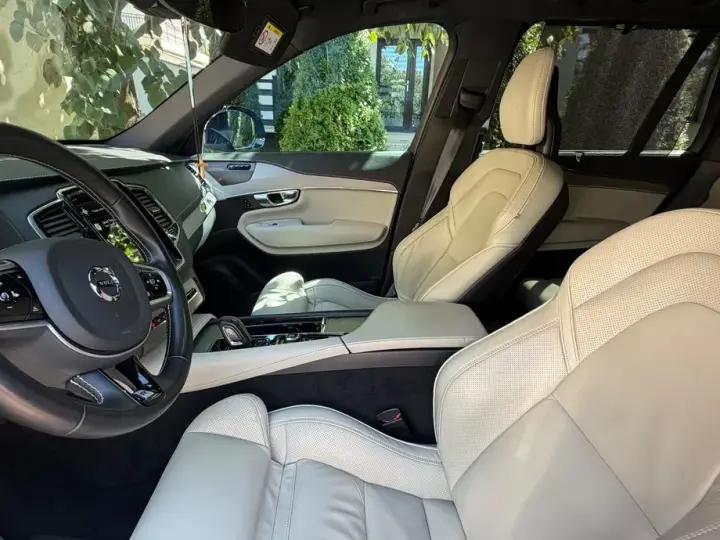Volvo XC 90