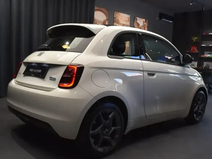 FIAT 500E 23,8kWh Pop