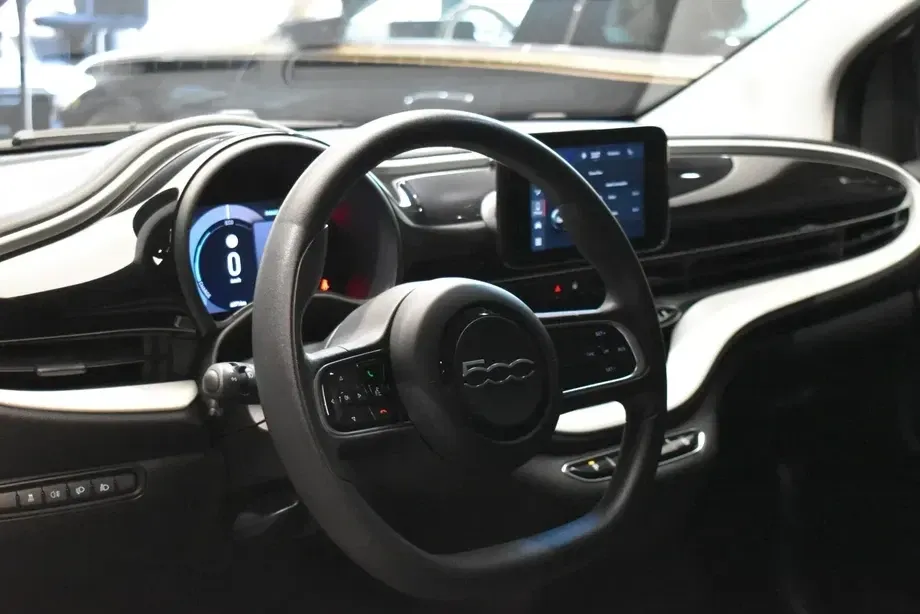 FIAT 500E 23,8kWh Pop — imagine 6