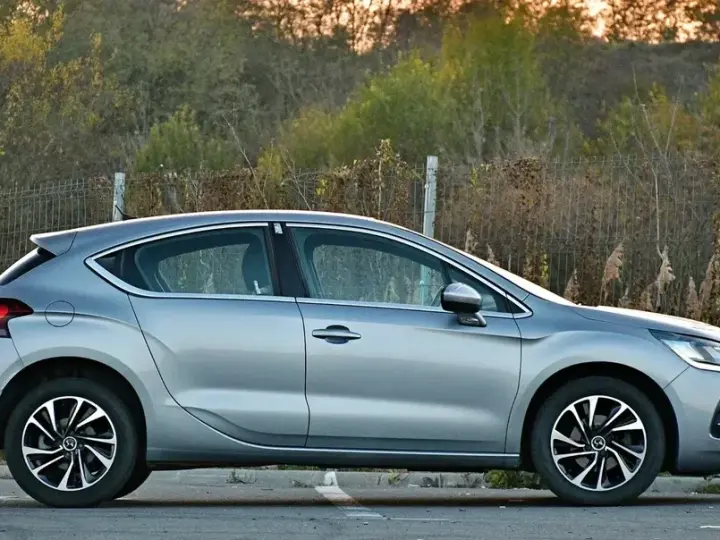 DS Automobiles DS 4 I BlueHDi S&S BVM6 So Chic