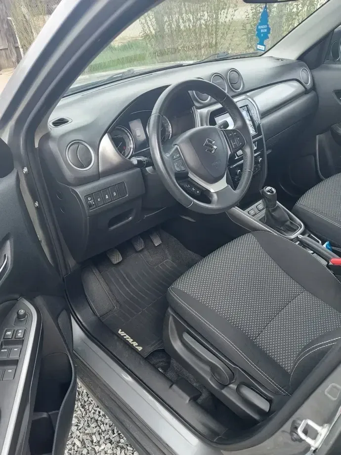 Suzuki Vitara 1.0 Passion — imagine 5