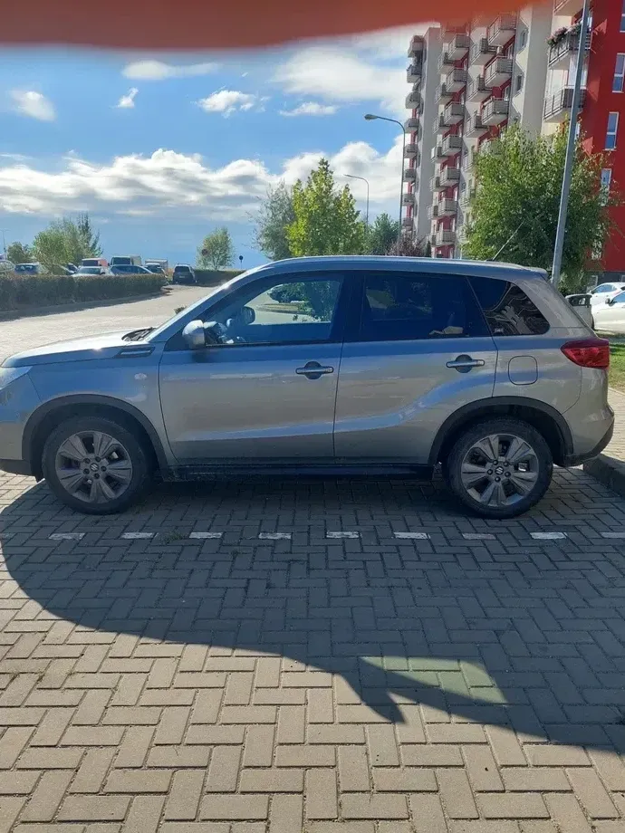 Suzuki Vitara 1.0 Passion — imagine 2