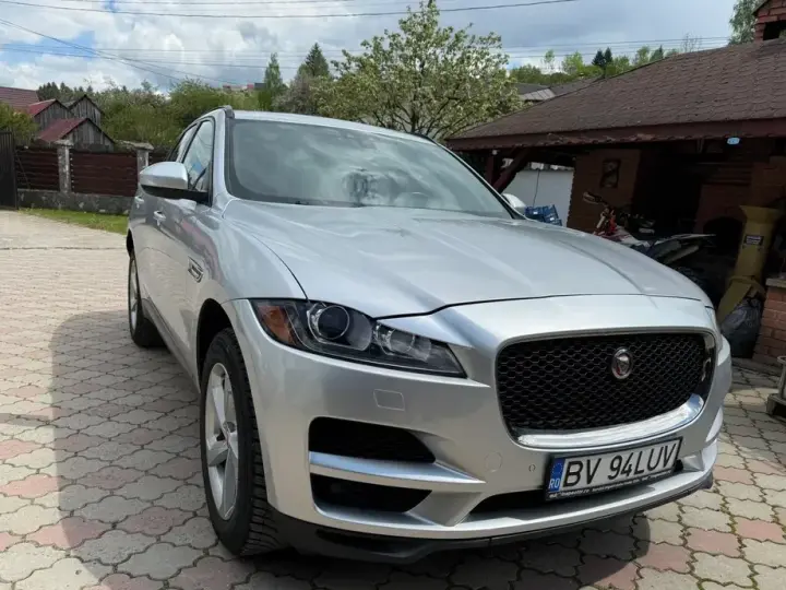 Jaguar F-Pace 20d AWD Prestige