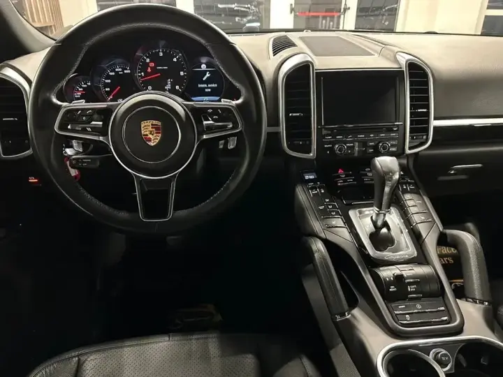Porsche Cayenne 3.0 L