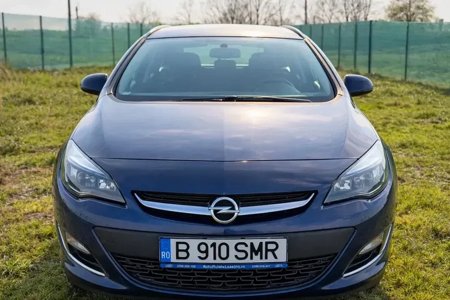 Opel Astra J 1.7 CDTI Start/Stop Sport — imagine 2