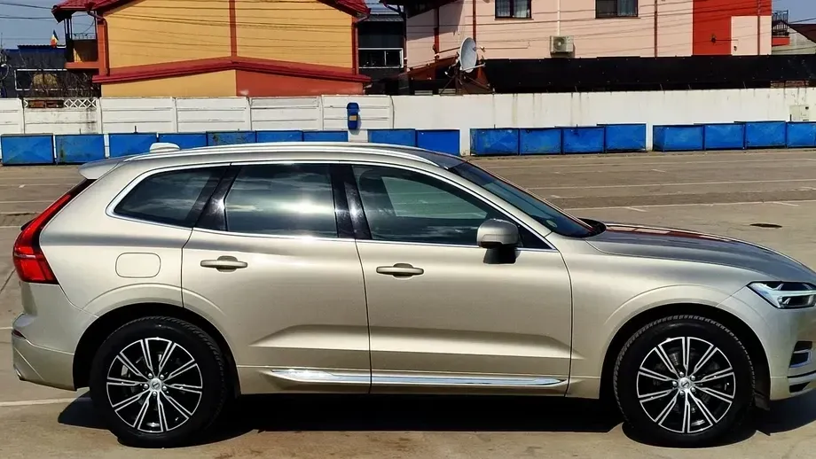 Volvo XC 60 II D4 AWD Geartronic Inscription — imagine 6