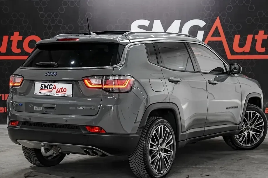 Jeep Compass 1.3T 4xe AT6 PHEV Limited — imagine 5