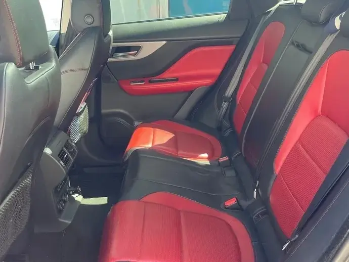 Jaguar F-Pace 20d RWD R-Sport
