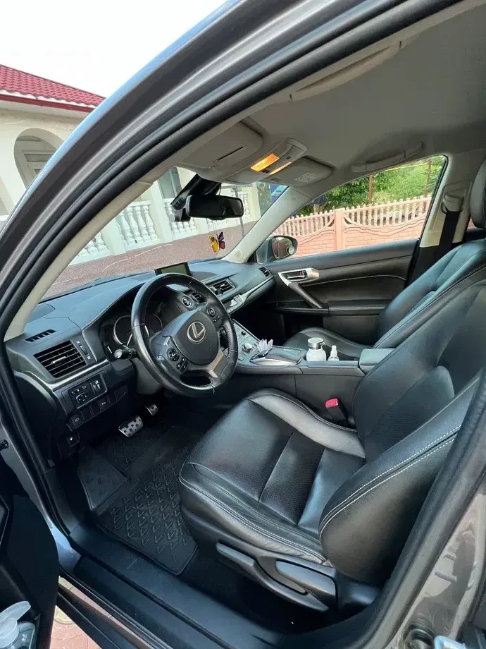 Lexus CT 200h Aut. Limited Edition — imagine 4