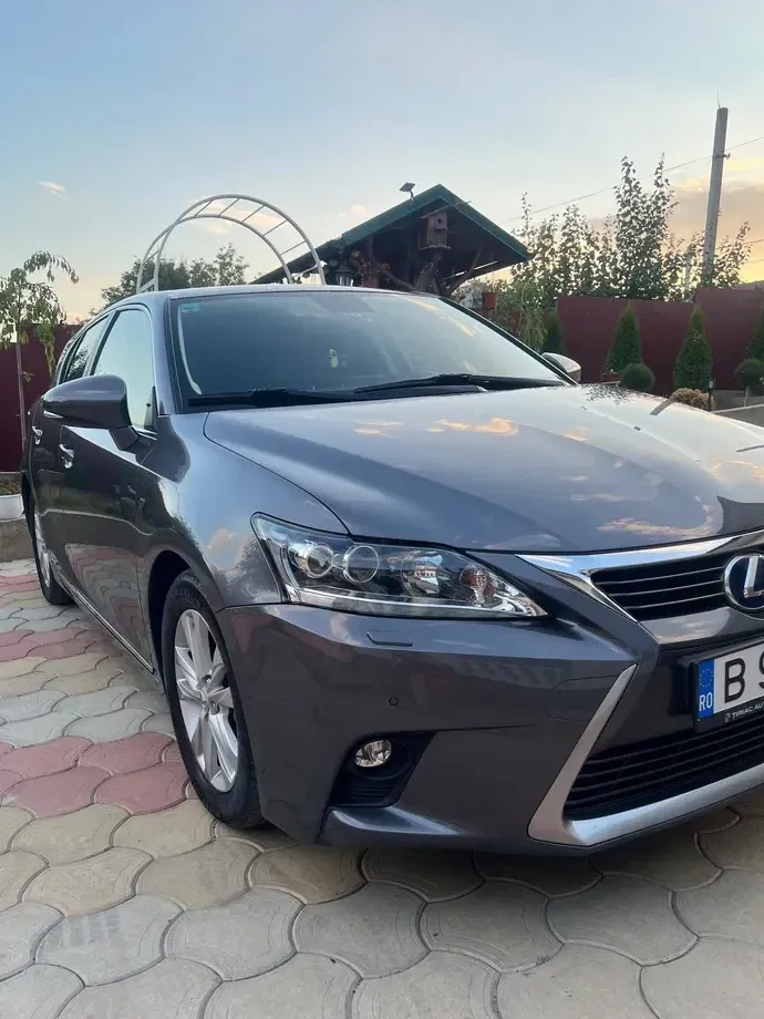 Lexus CT 200h Aut. Limited Edition — imagine 2