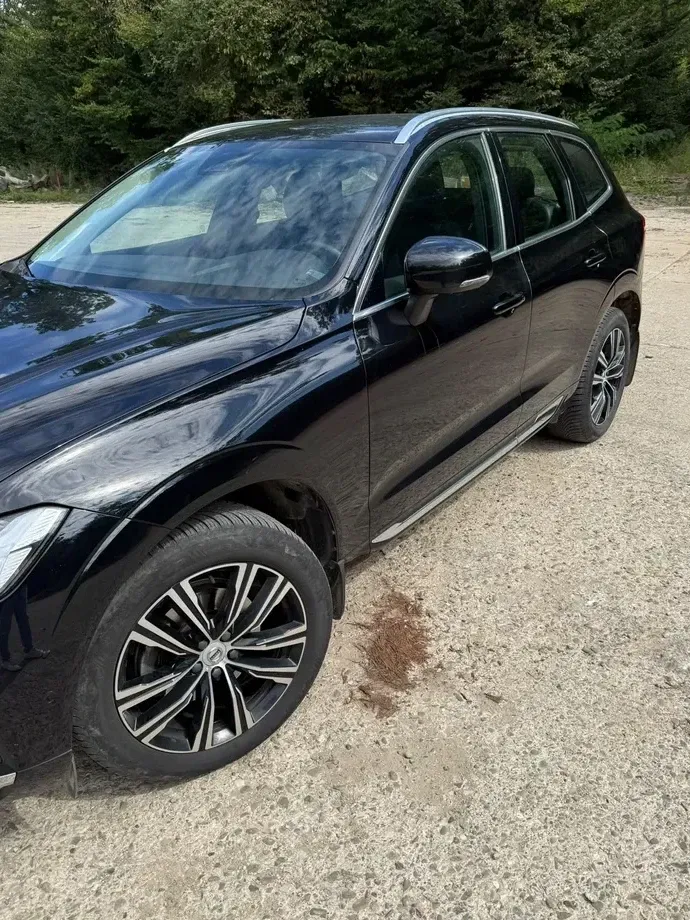 Volvo XC 60 II B5 MHEV AT8 AWD Momentum Pro — imagine 3