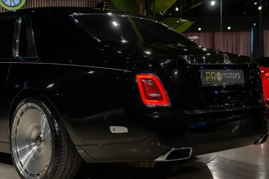 Rolls-Royce Phantom — imagine 6