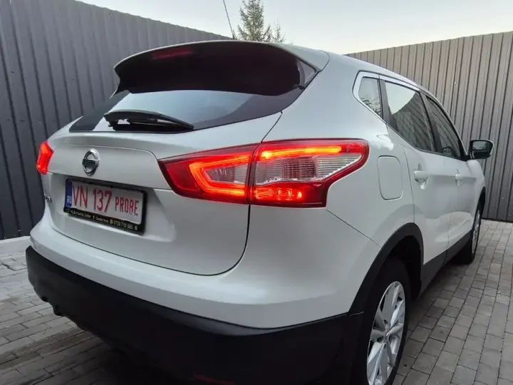 Nissan Qashqai 1.5 DCI N-Connecta