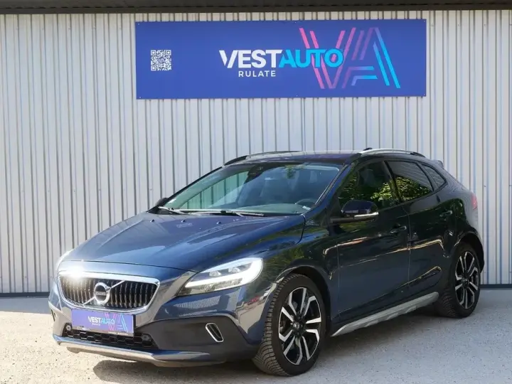Volvo V40 II D3 Geartronic Momentum