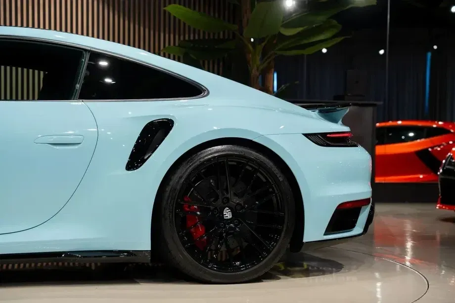 Porsche 911 — imagine 3